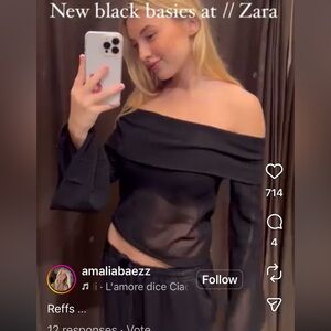 NEW ZARA Off-the-Shoulder Knit Top,  Size L, New
🚨firm price